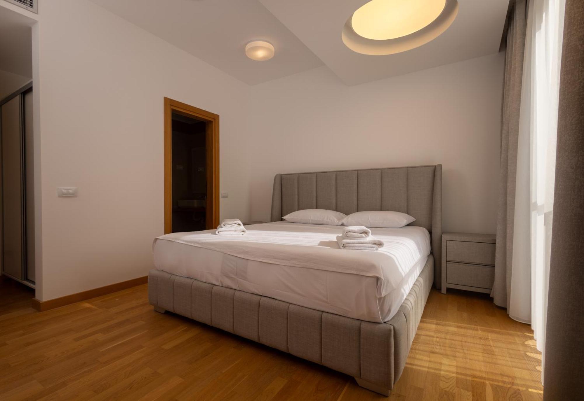 Panorama Bay Luxury Apartments Kotor Luaran gambar