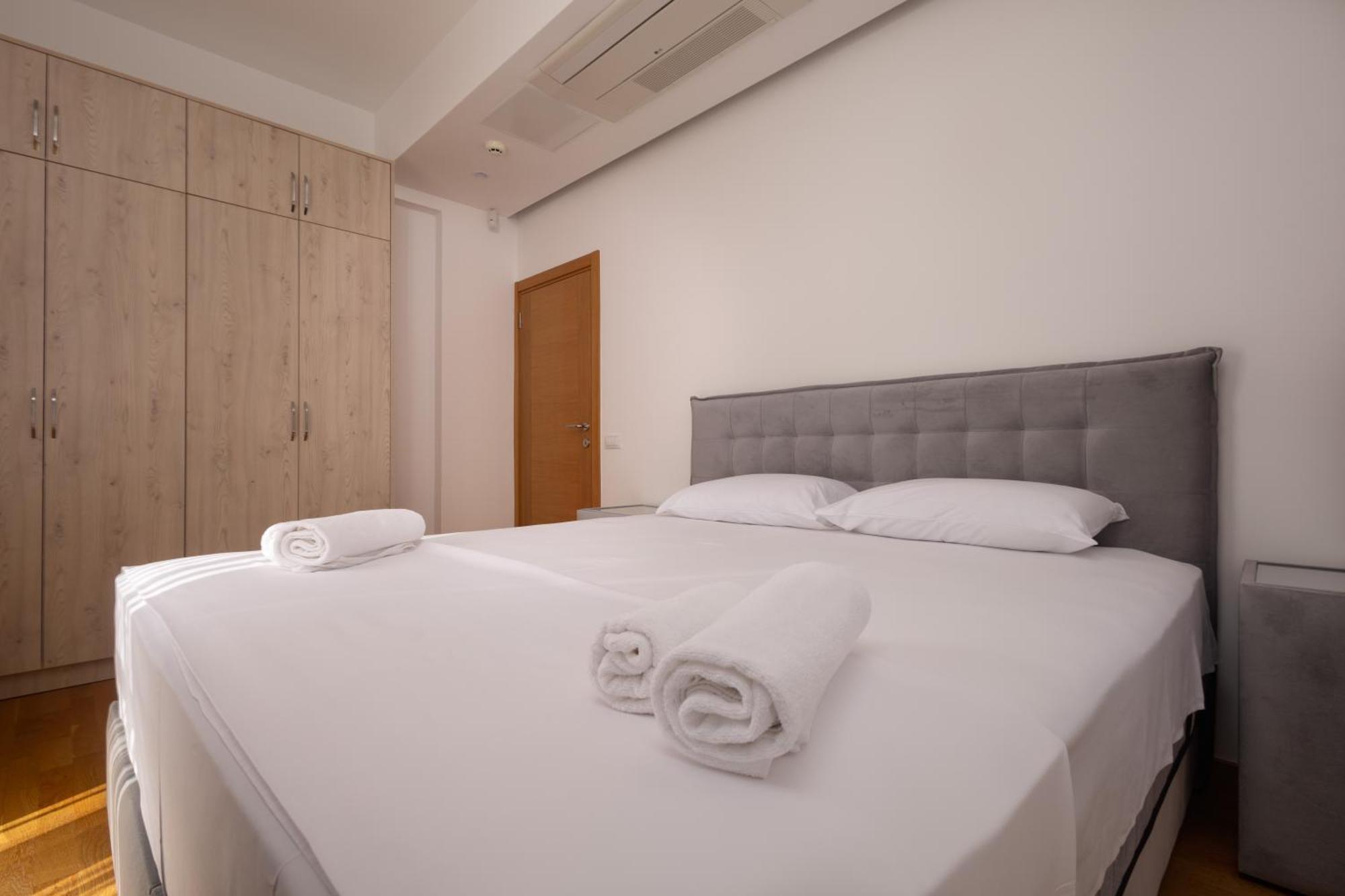 Panorama Bay Luxury Apartments Kotor Luaran gambar