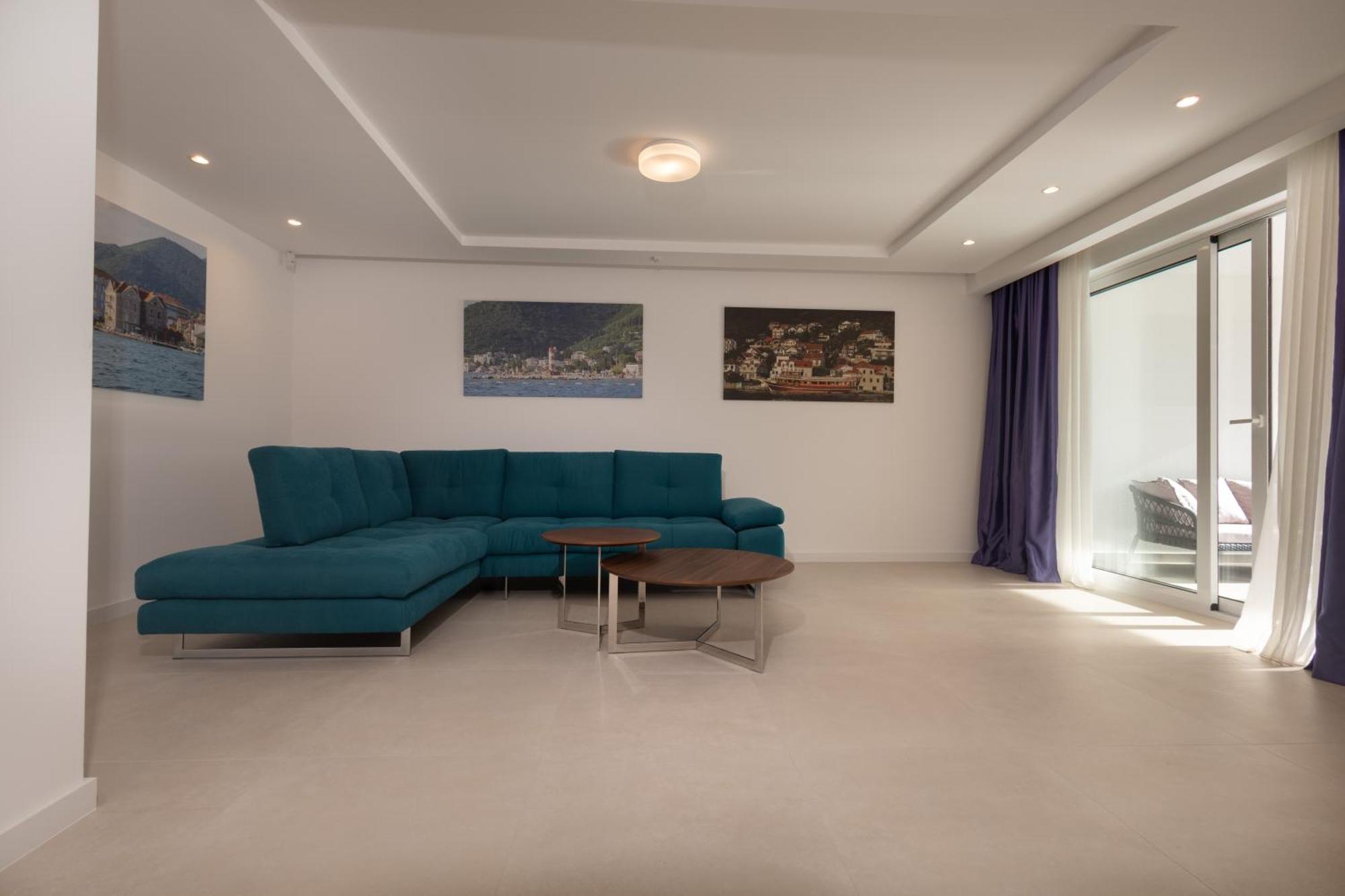 Panorama Bay Luxury Apartments Kotor Luaran gambar