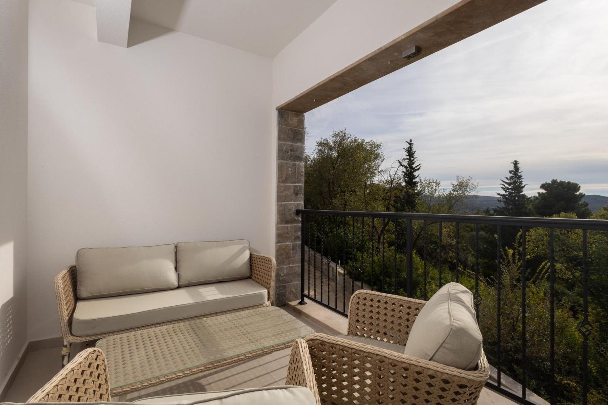 Panorama Bay Luxury Apartments Kotor Luaran gambar