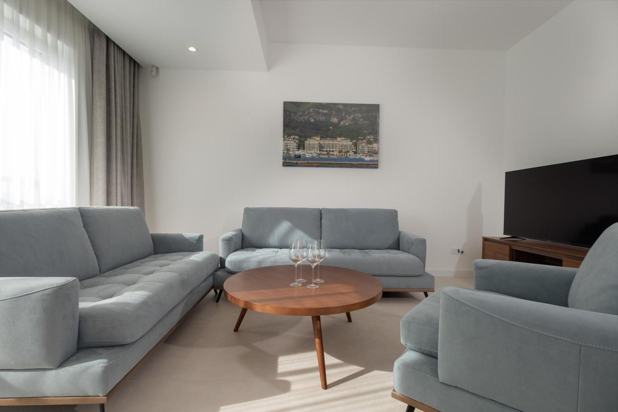 Panorama Bay Luxury Apartments Kotor Luaran gambar