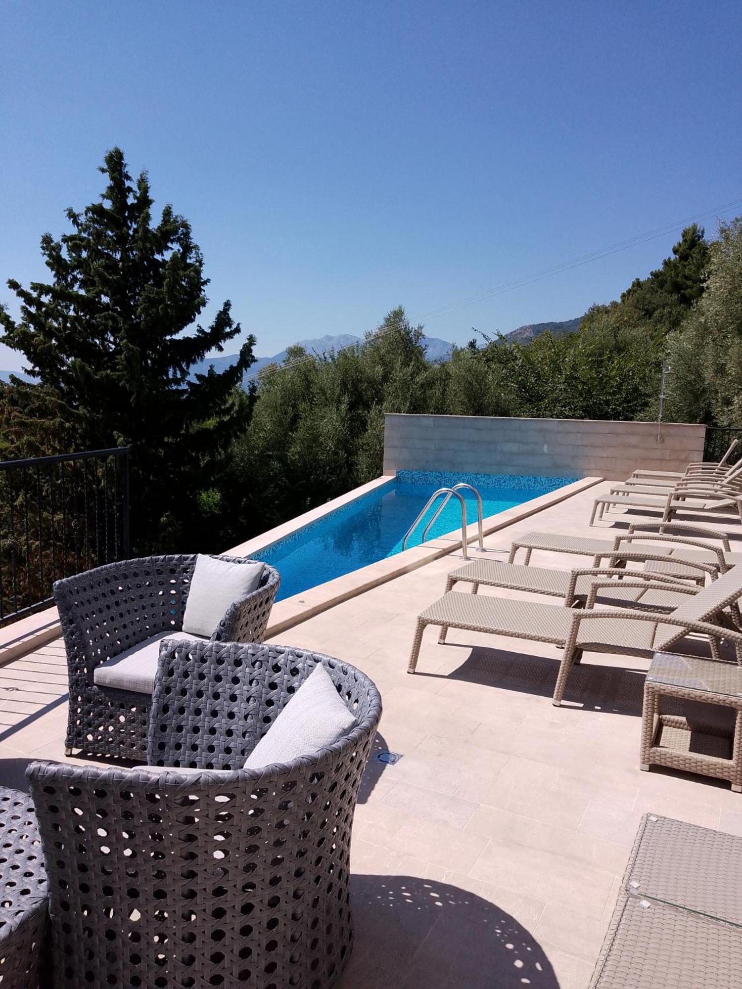 Panorama Bay Luxury Apartments Kotor Luaran gambar