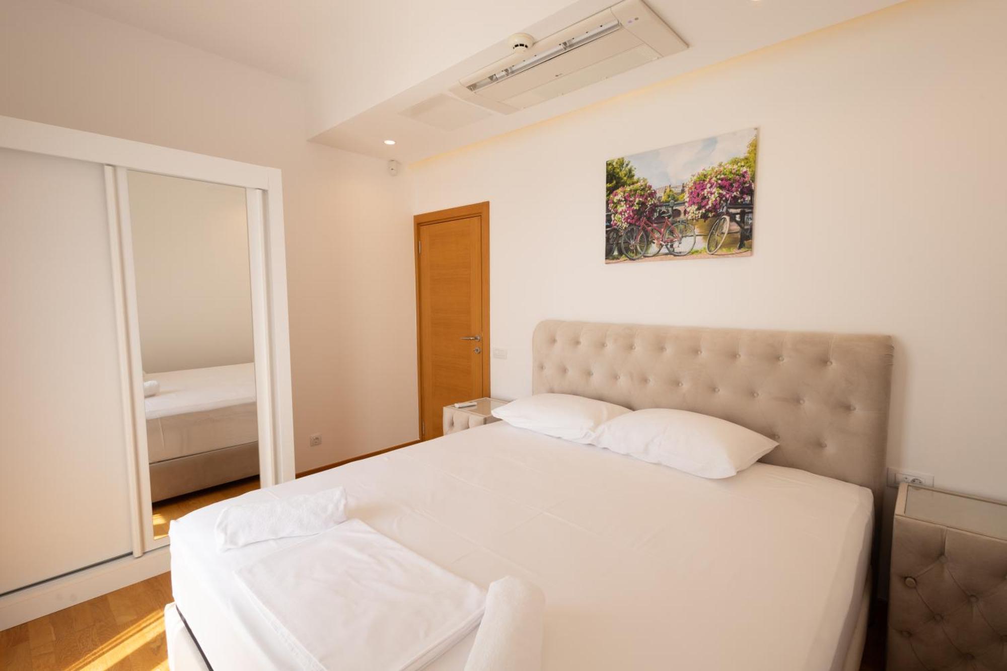 Panorama Bay Luxury Apartments Kotor Luaran gambar