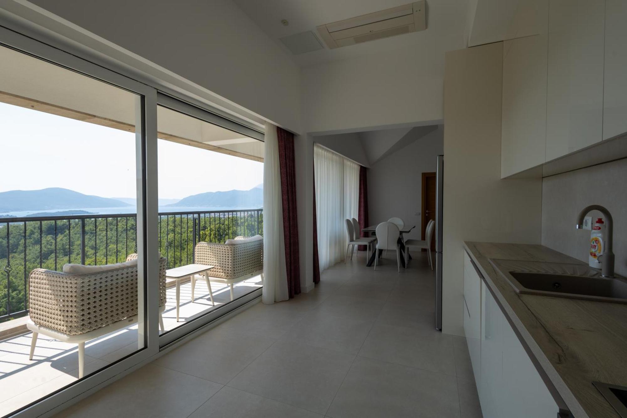 Panorama Bay Luxury Apartments Kotor Luaran gambar