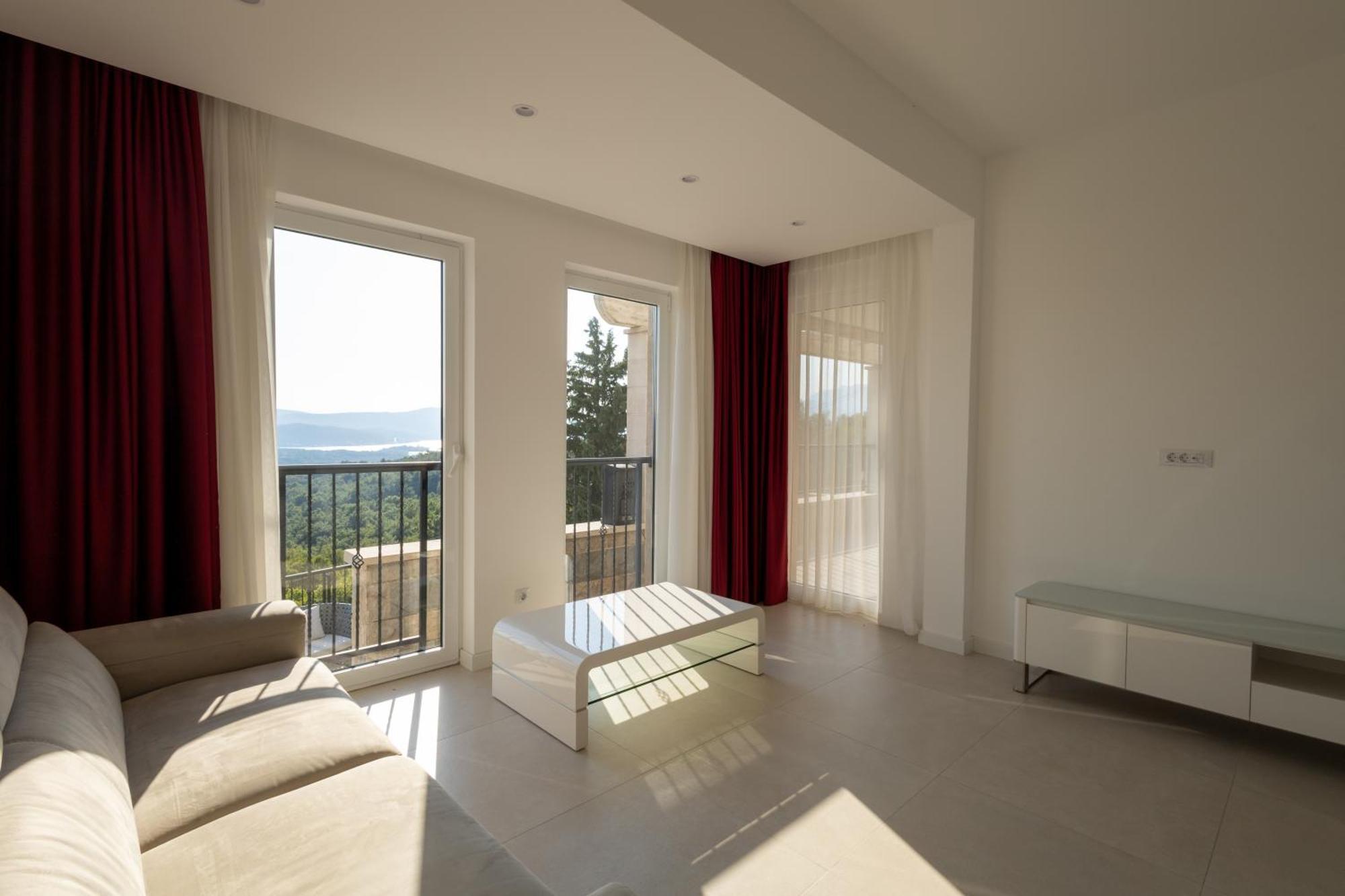 Panorama Bay Luxury Apartments Kotor Luaran gambar